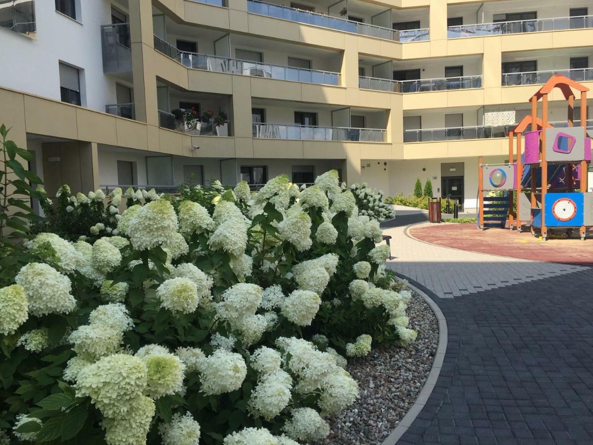 Marcelin Apartments Poznan Bagian luar foto